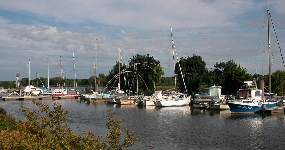 Couëron — photo réelle (Wikimedia Commons, Pymouss44)