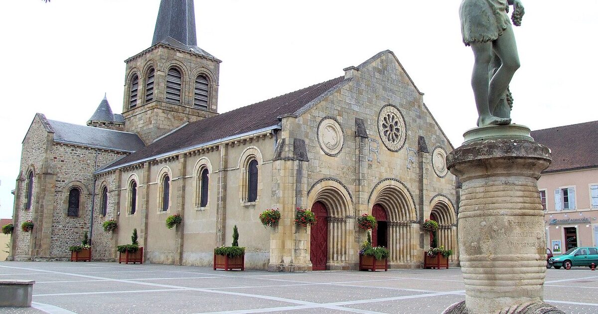 Domérat — photo réelle