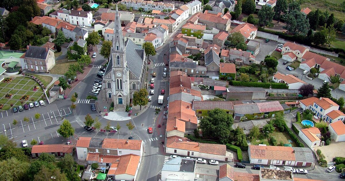 Haute-Goulaine — photo réelle (Wikimedia Commons, Clikair)