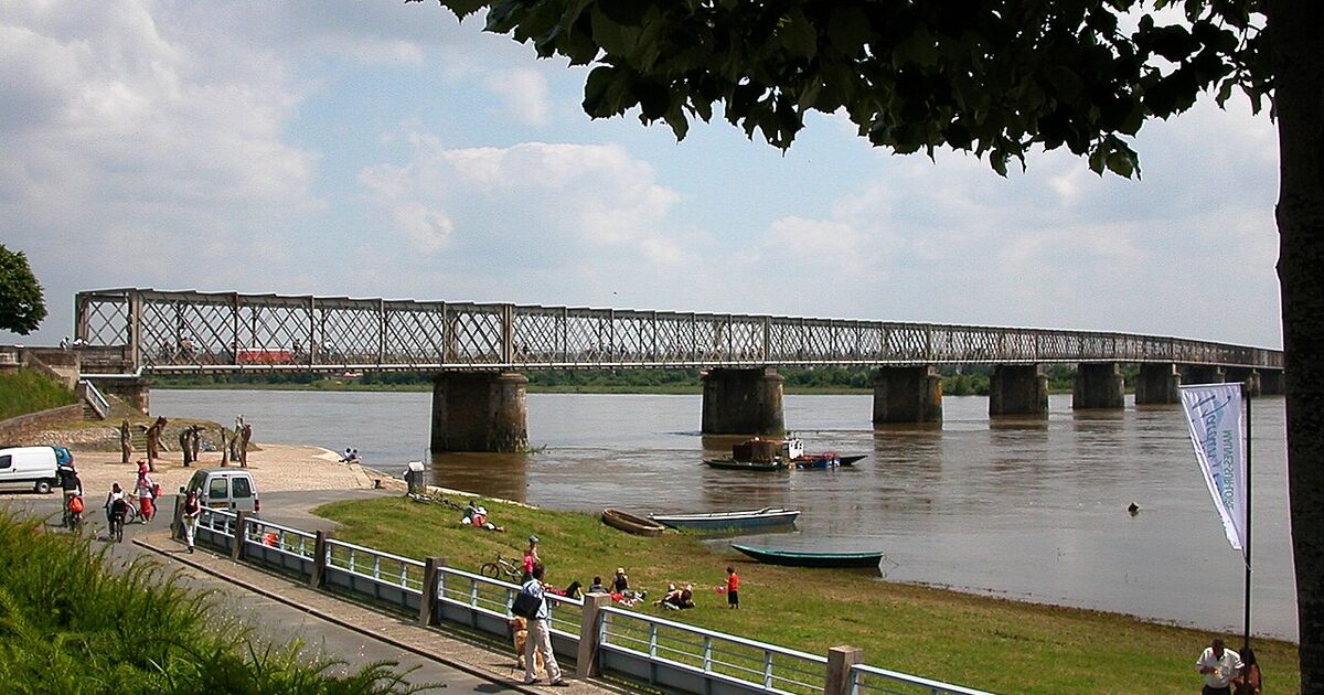 Mauves-sur-Loire — photo réelle (Wikimedia Commons, Pymouss44)