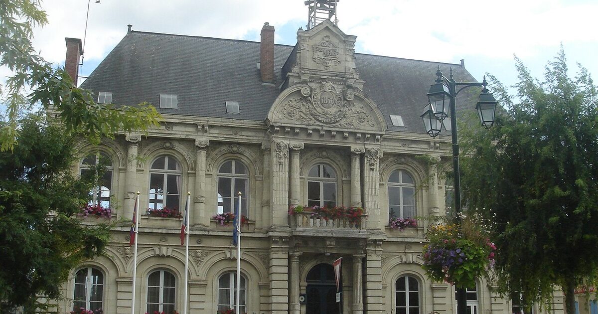 Tiercé — photo réelle (Wikimedia Commons, travail personnel (own work))
