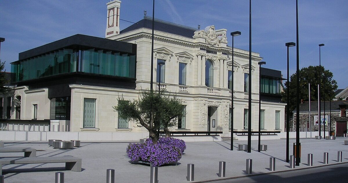 Trélazé — photo réelle (Wikimedia Commons, Jonathan4705)